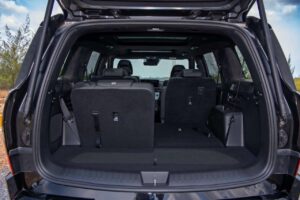 Hyundai SantaFe 6 Hyundai Santafe Black Noithat 10