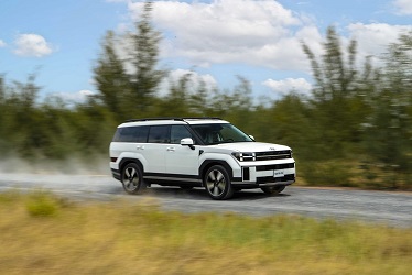 Hyundai SantaFe 63 Hyundai Santafe vanhanh 3 min 1