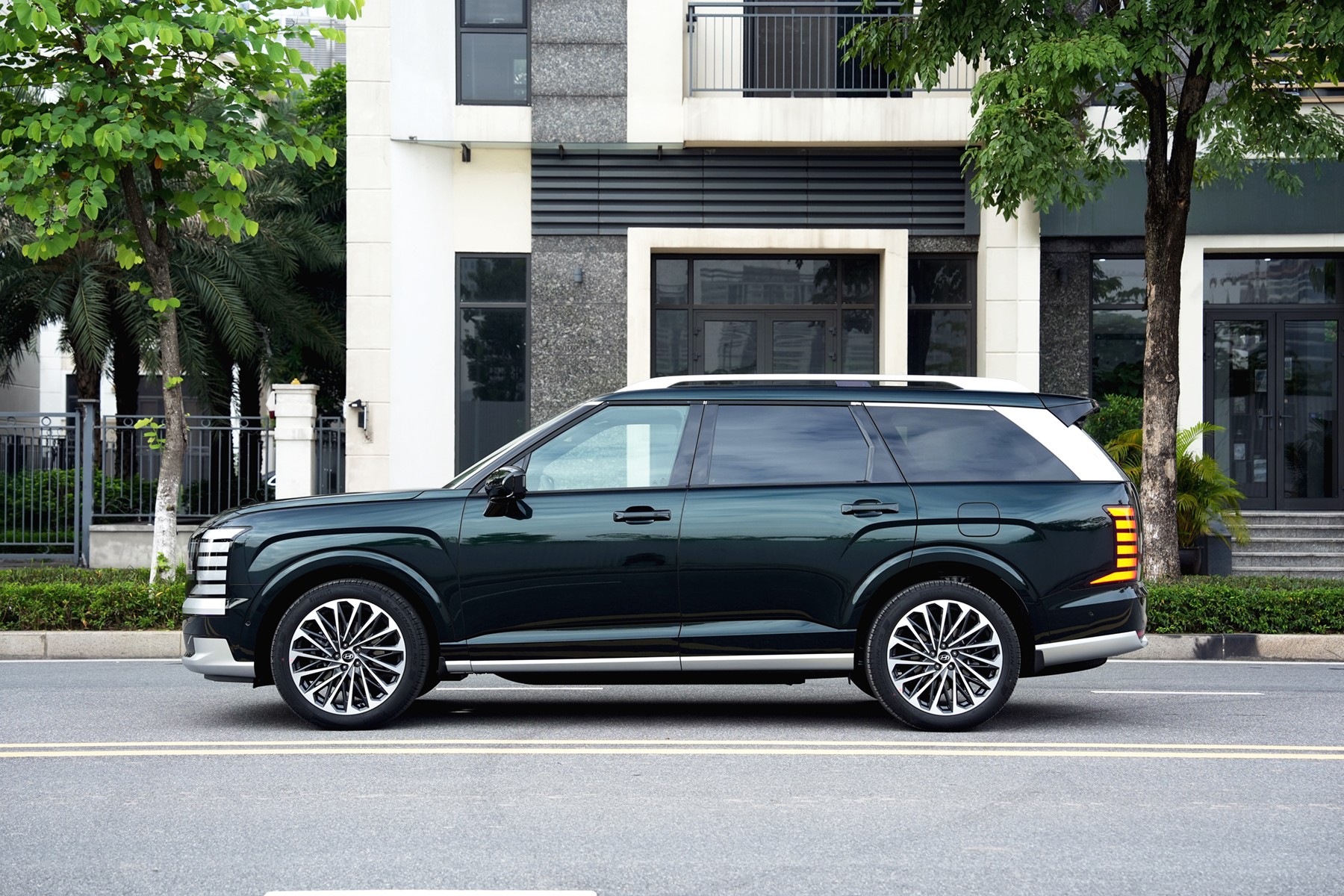 CÔNG BỐ GIÁ BÁN CỦA HYUNDAI PALISADE HYBRID HOÀN TOÀN MỚI 3 Palisade Hybrid 3